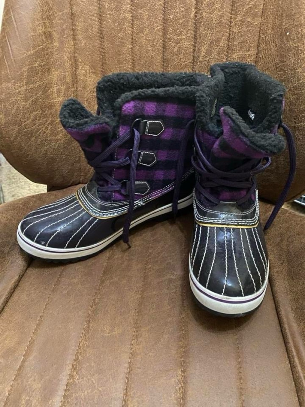 Skechers Black & Purple Plaid Lace-Up Winter Boots
